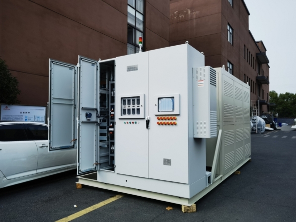 900KW電加熱導(dǎo)熱油爐，電熱導(dǎo)熱油爐出貨